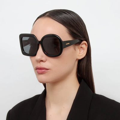 Carre Rond Square Sunglasses in Tortoiseshell by Jacquemus